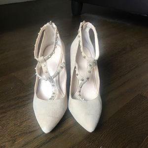 Banana Republic Beige Gold-Studded Suede Pumps